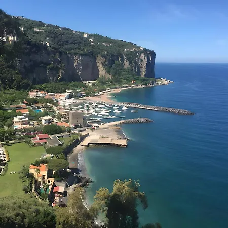 Daisy Penthouse Vico Equense